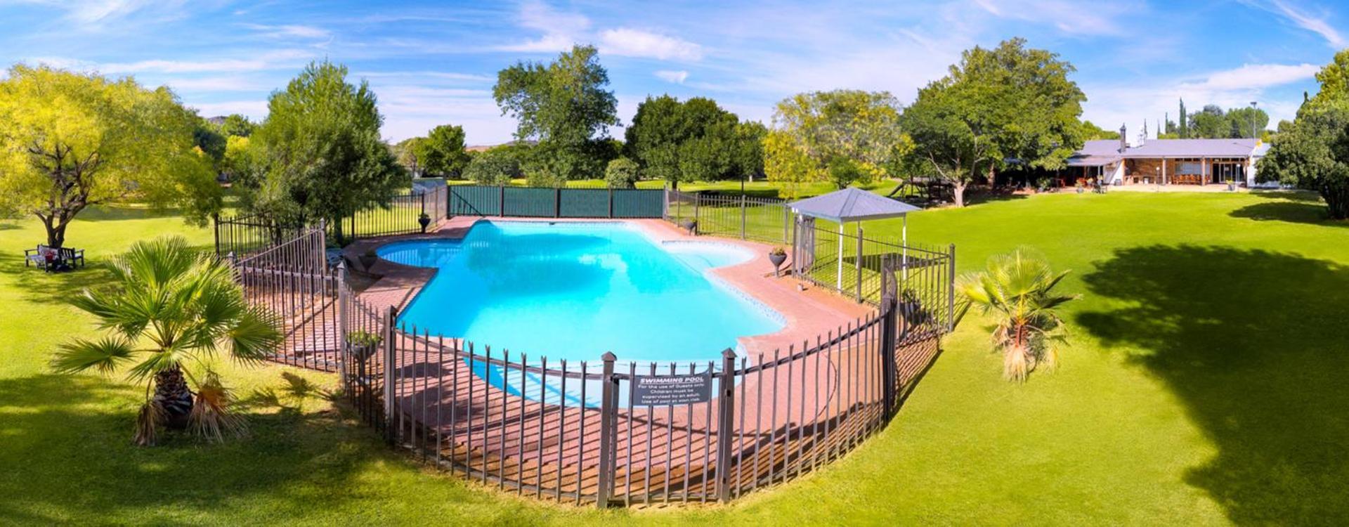 Merino Inn Hotel Colesberg Eksteriør billede